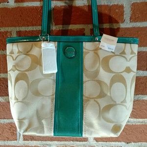 Coach Tote NWT FIRM ON PRICE